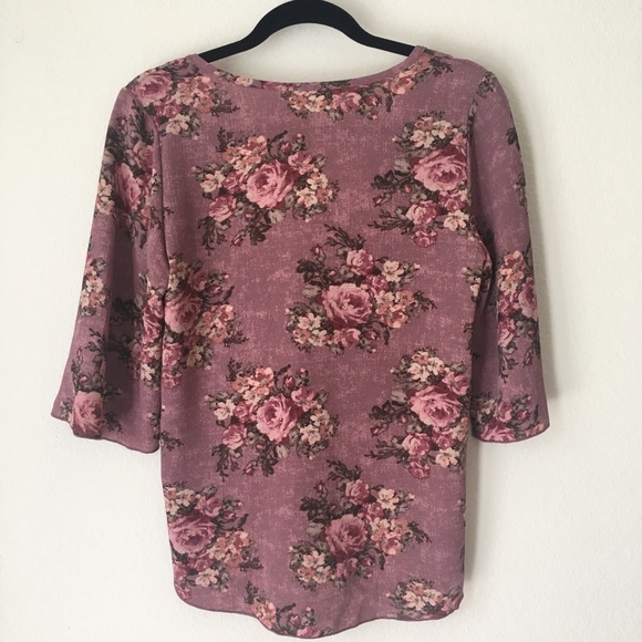 Color Swatch Pink Floral Boho Crop Top Medium - Picture 6 of 6